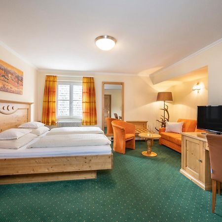 Kirchenwirt Hotel Strobl Bagian luar foto